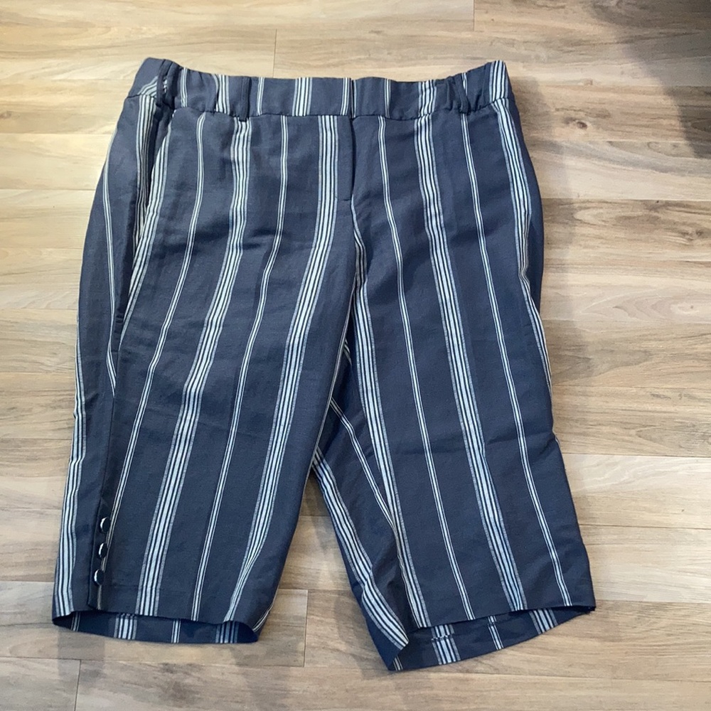 Lane Bryant the laney linen blend crop wide leg pant stripe print 26 - Picture 11 of 16